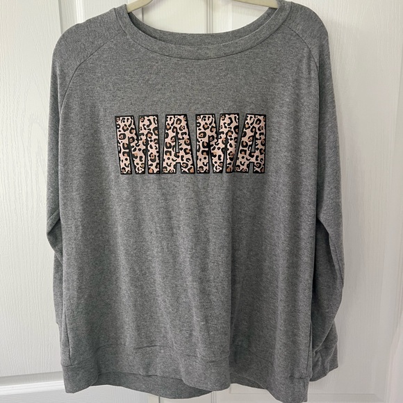 Long Sleeve “MAMA” Leopard Print Embroidered Shirt - Picture 2 of 5